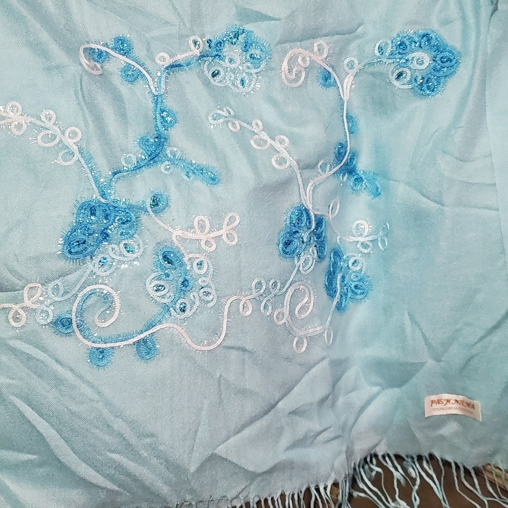 Beautiful scarf/ shawl/ throw